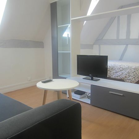 Gite Beauvoisine Ruan Exterior foto