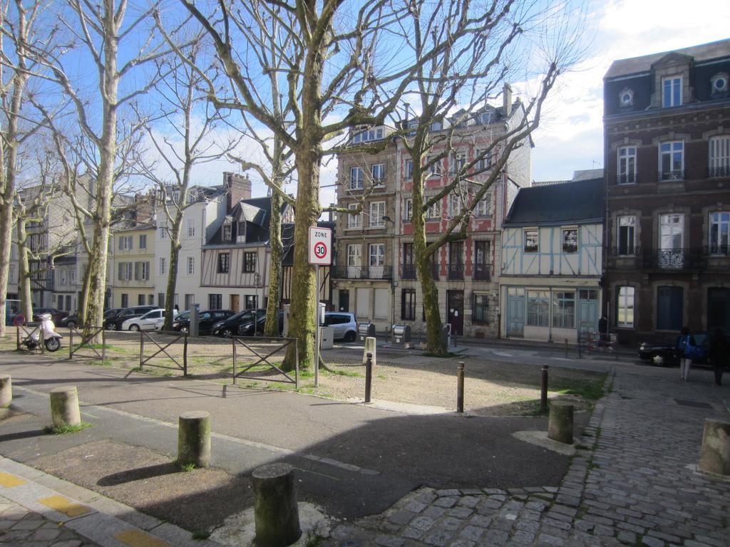 Gite Beauvoisine Ruan Exterior foto