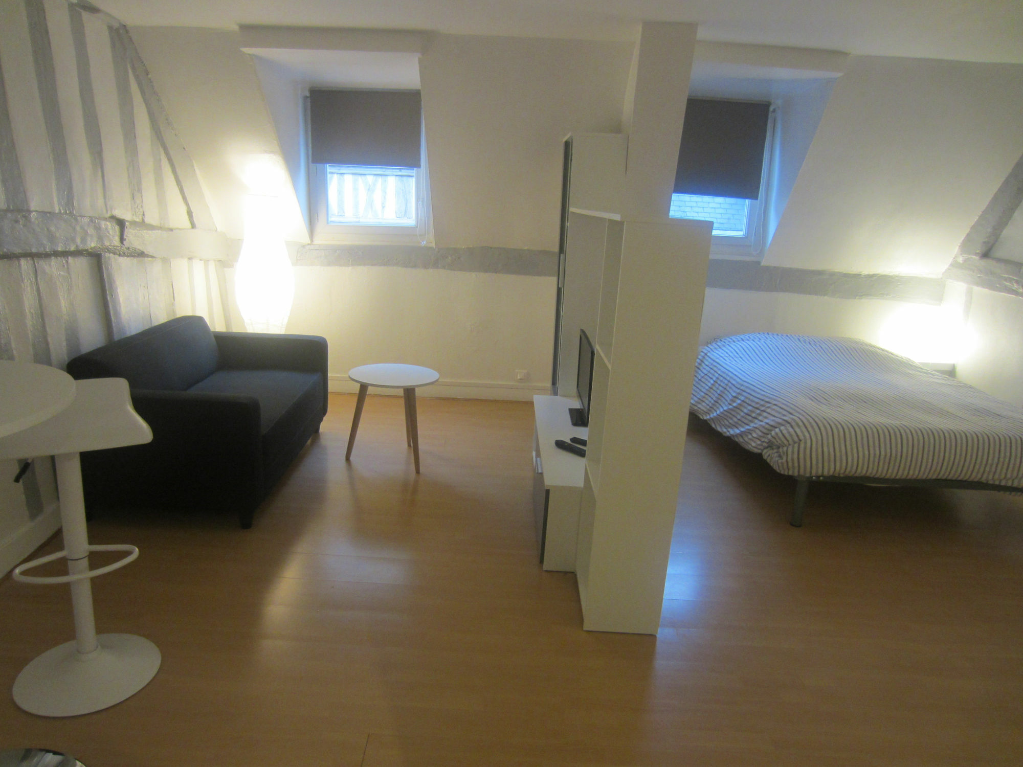 Gite Beauvoisine Ruan Exterior foto